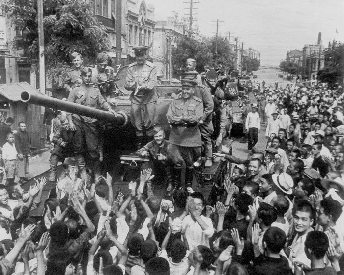 День в истории. 24 августа 1944 года советские войска освободили от немецко-румынских захватчиков Кишинёв, а ровно через год, 24 августа 1945 года, Красная армия очистила Пхеньян от японских милитаристов