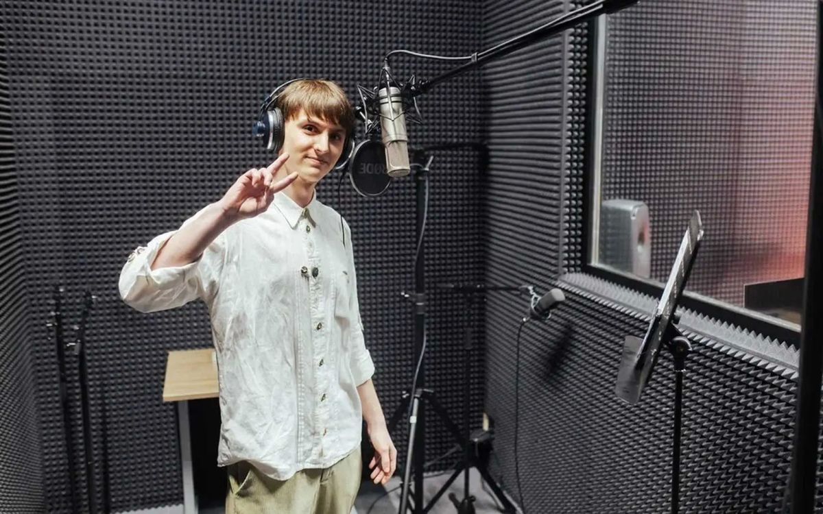 Молодежь Москвы. Кто это?. Это молодой врач, который утром принимает пациентов Молодежь Москвы. Кто это?. Это молодой врач, который утром принимает пациентов