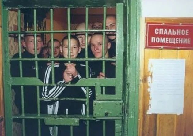 Детский омбудсмен Москвы предложила содержать обманутых мошенниками детей в отдельных колониях