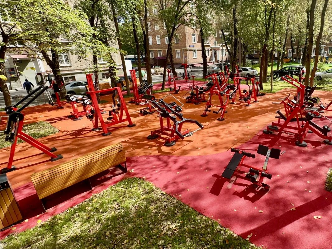 Спортивные зоны для взрослых и детей обновили во дворах Академического района #ЮЗАО Спортивные зоны для взрослых и детей обновили во дворах Академического района #ЮЗАО