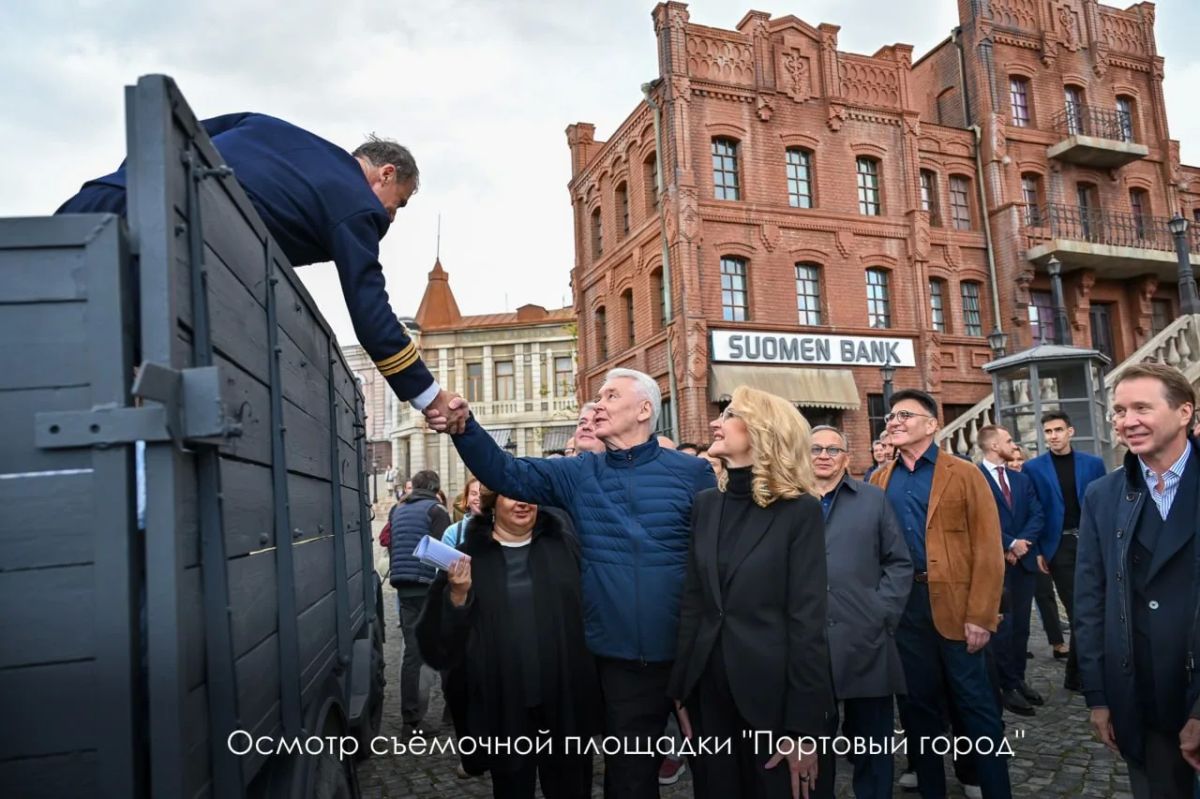 Российское кино все активнее выходит за пределы страны — и Москва становится одной из главных площадок этого международного сотрудничества Российское кино все активнее выходит за пределы страны — и Москва становится одной из главных площадок этого международного сотрудничества