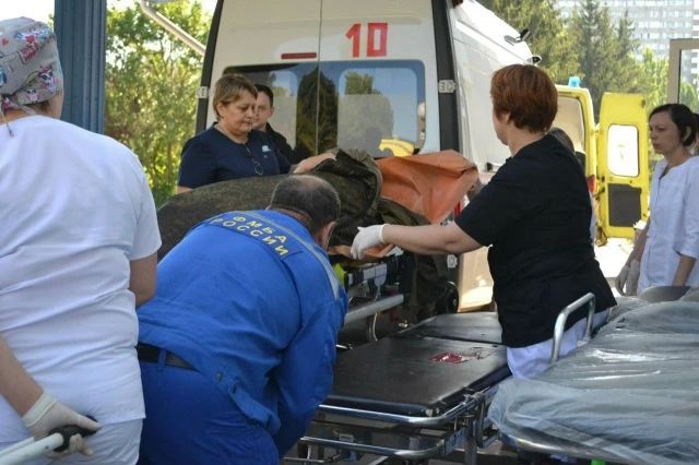 С Днем военного медика!. 28 августа мы чествуем тех, кто под огнем и вдали от дома спасает человеческую жизнь С Днем военного медика!. 28 августа мы чествуем тех, кто под огнем и вдали от дома спасает человеческую жизнь