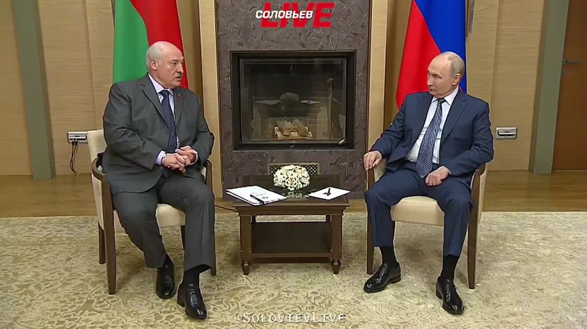 Владимир Путин и Александр Лукашенко проводят переговоры в Ново-Огарёве