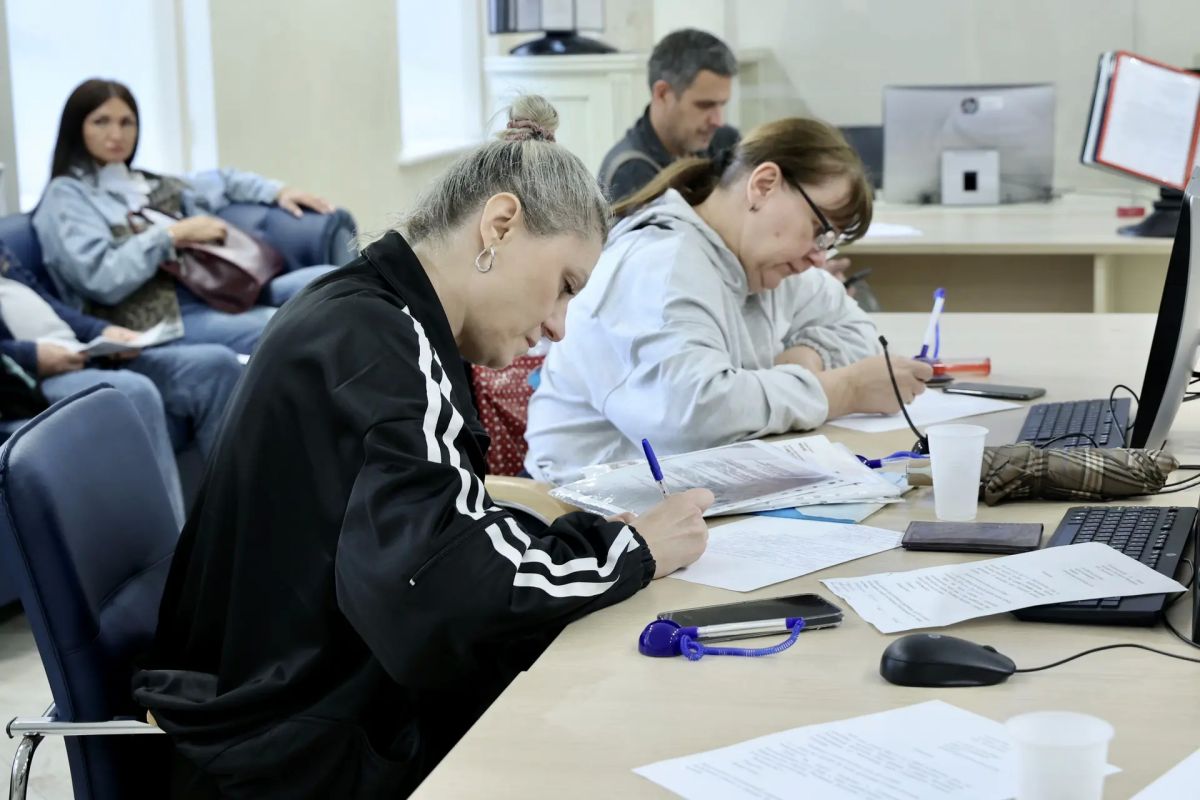 Яна Лантратова: Здесь выслушают и помогут: итоги работы приемной в Доме прав человека Яна Лантратова: Здесь выслушают и помогут: итоги работы приемной в Доме прав человека