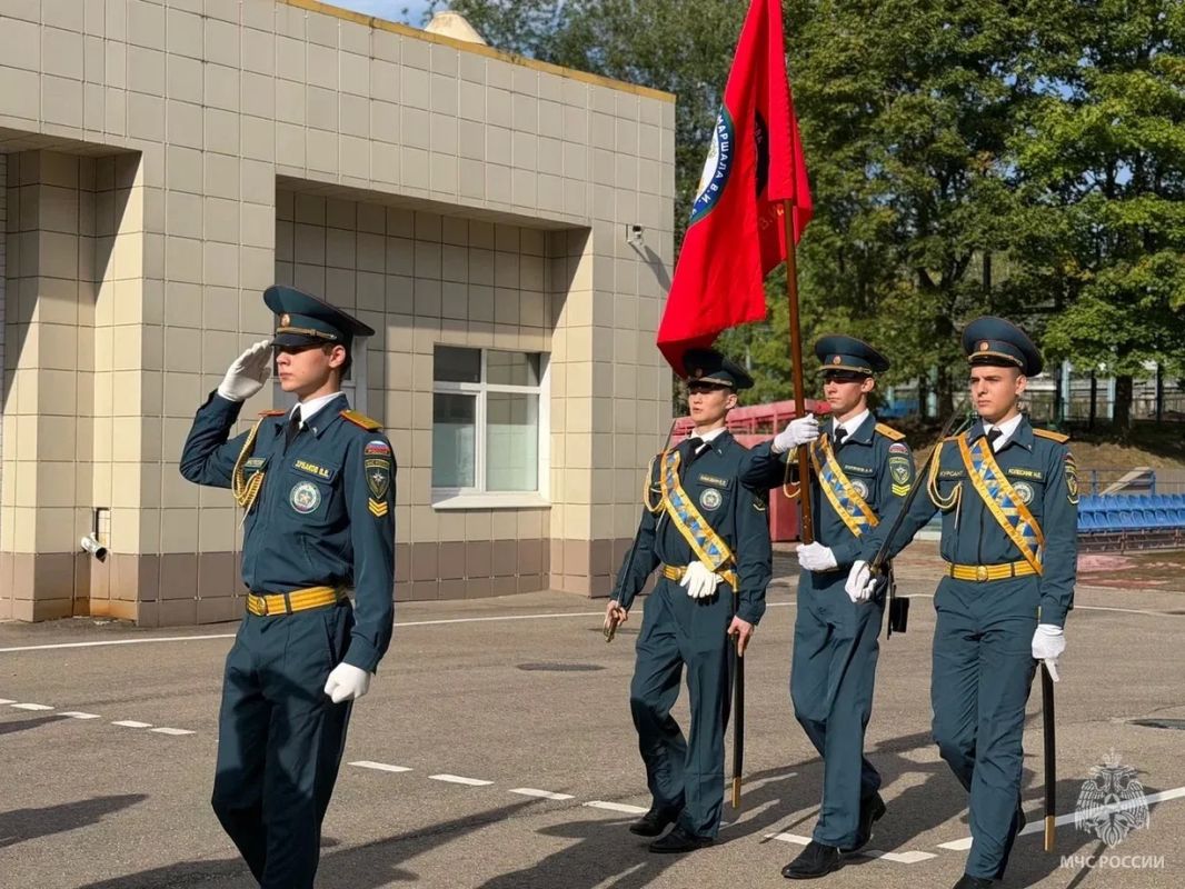 В День знаний первокурсники колледжа имени Маршала В.И. Чуйкова дали старт новому учебному году