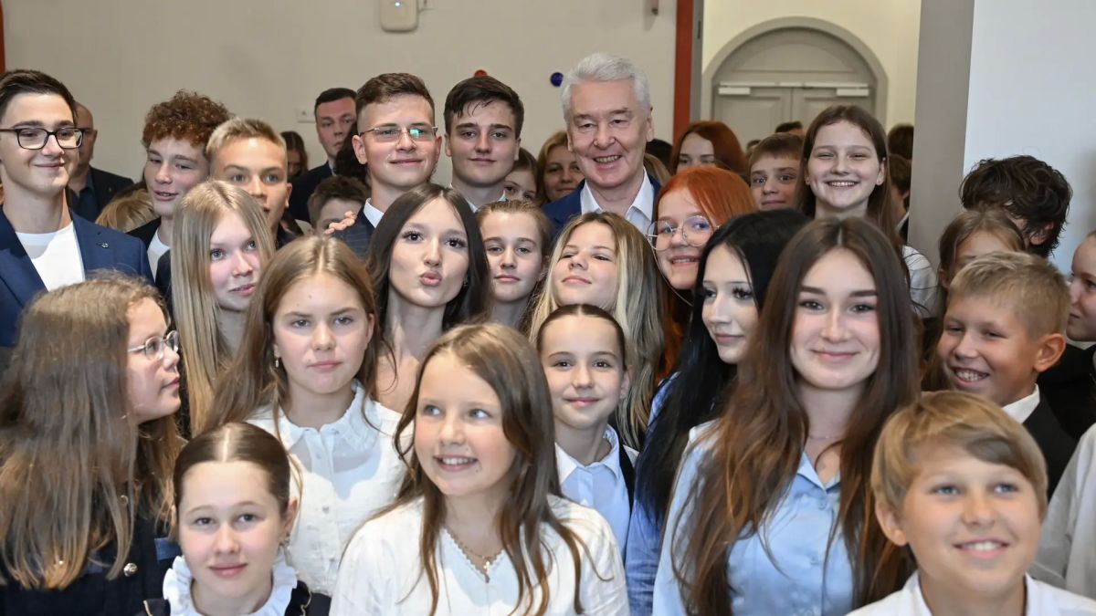 Сергей Собянин: Сегодня в колледжи, школы и детские сады пришли порядка 1,6 миллиона москвичей Сергей Собянин: Сегодня в колледжи, школы и детские сады пришли порядка 1,6 миллиона москвичей