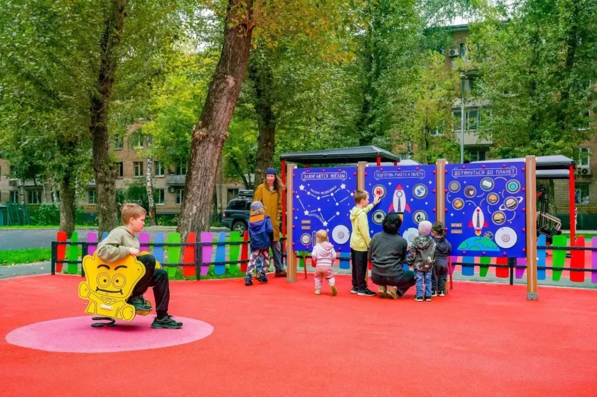 Игровой фрегат, космический городок и уличный спортзал: в Нагатинском Затоне #ЮАО создали многофункциональное общественное пространство Игровой фрегат, космический городок и уличный спортзал: в Нагатинском Затоне #ЮАО создали многофункциональное общественное пространство