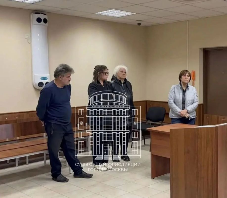 Львов Медичи отобрали у жестоких владельцев и отправили на Урал Львов Медичи отобрали у жестоких владельцев и отправили на Урал