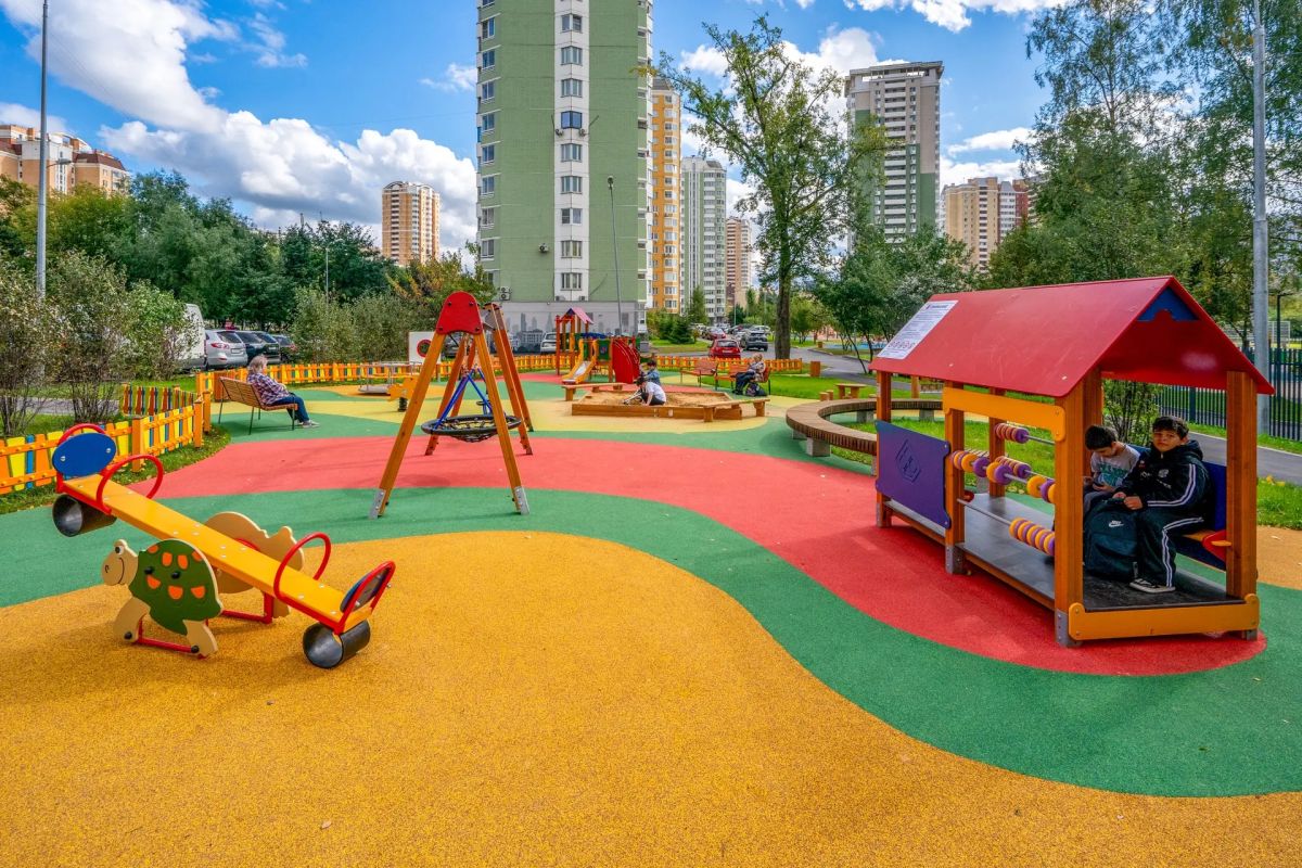 На Бескудниковском бульваре #САО создали новые возможности для спорта и отдыха На Бескудниковском бульваре #САО создали новые возможности для спорта и отдыха