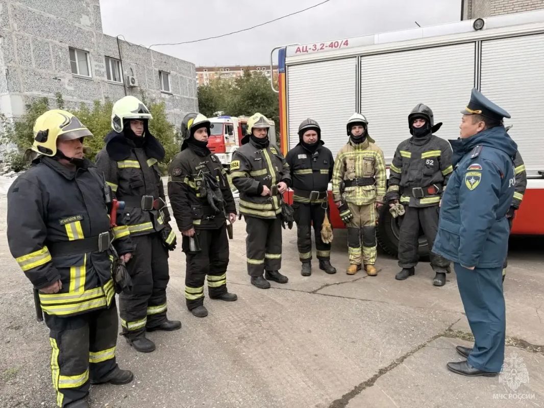 Пожарные Юго-Западного округа столицы отработали поиск и спасение людей в условиях, приближённых к реальным