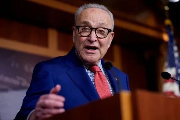 Зеленский подкупал влиятельных членов Конгресса США, заявил ТАСС экс-сотрудник ЦРУ и Госдепа США Ларри Джонсон Зеленский подкупал влиятельных членов Конгресса США, заявил ТАСС экс-сотрудник ЦРУ и Госдепа США Ларри Джонсон