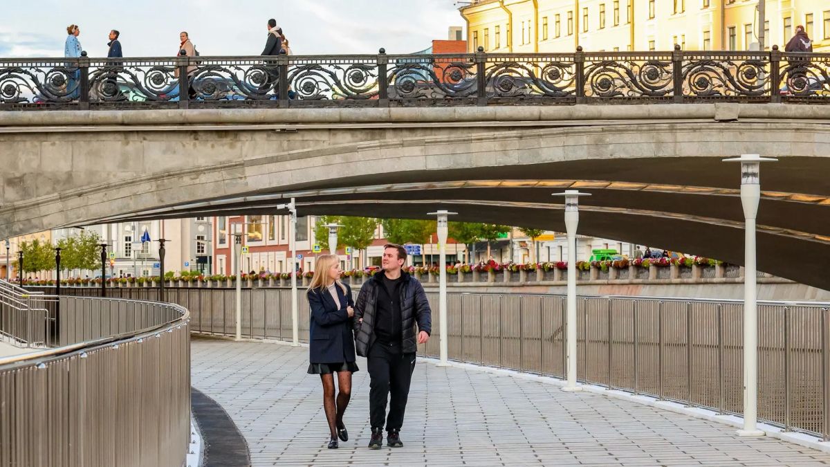 Сергей Собянин: Сегодня завершили важный проект — открыли пешеходный мост под Малым Каменным мостом Сергей Собянин: Сегодня завершили важный проект — открыли пешеходный мост под Малым Каменным мостом