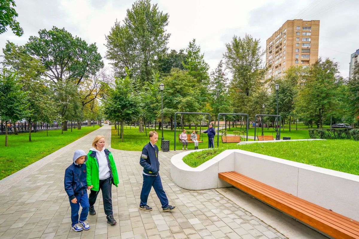Ново-Екатерининский сквер обновили в #ЦАО Ново-Екатерининский сквер обновили в #ЦАО