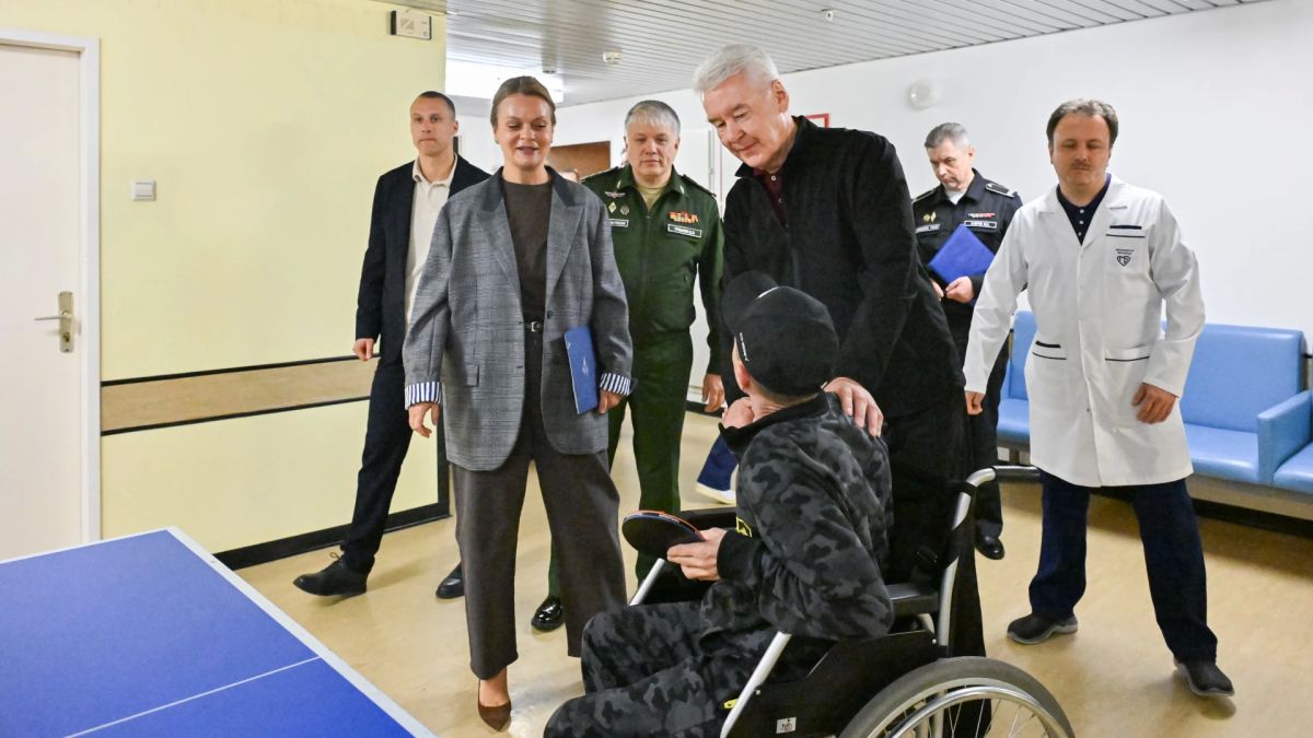 Сергей Собянин: Сегодня вместе с заместителем Министра обороны России Анной Цивилёвой посетили Госпиталь ветеранов войн №3 — одно из крупнейших специализированных лечебных учреждений Москвы Сергей Собянин: Сегодня вместе с заместителем Министра обороны России Анной Цивилёвой посетили Госпиталь ветеранов войн №3 — одно из крупнейших специализированных лечебных учреждений Москвы