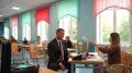 Второй день голосования: члены Правительства продолжают голосовать на выборах депутатов Государственной Думы Вице-премьер Дмитрий Патрушев посетил избирательный участок в Москве, где отдал свой голос за кандидатов в депутаты...
