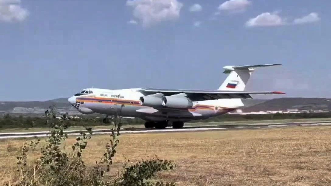 Этой ночью в Москву вернулся Ил-76 МЧС России: спецборт почти месяц тушил масштабные природные пожары в Сербии