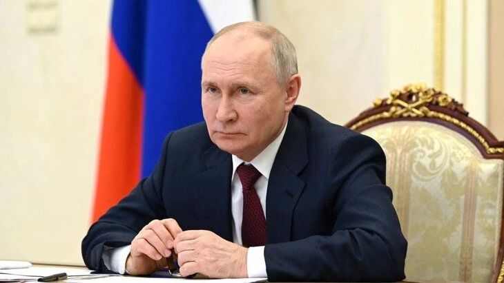 Владимир Путин доволен работой депутатов Госдумы восьмого созыва — об этом на брифинге сообщил Дмитрий Песков