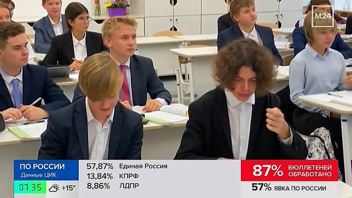 ЕГЭ может стать сложнее — с такой инициативой выступил бывший глава Минобразования Андрей Фурсенко