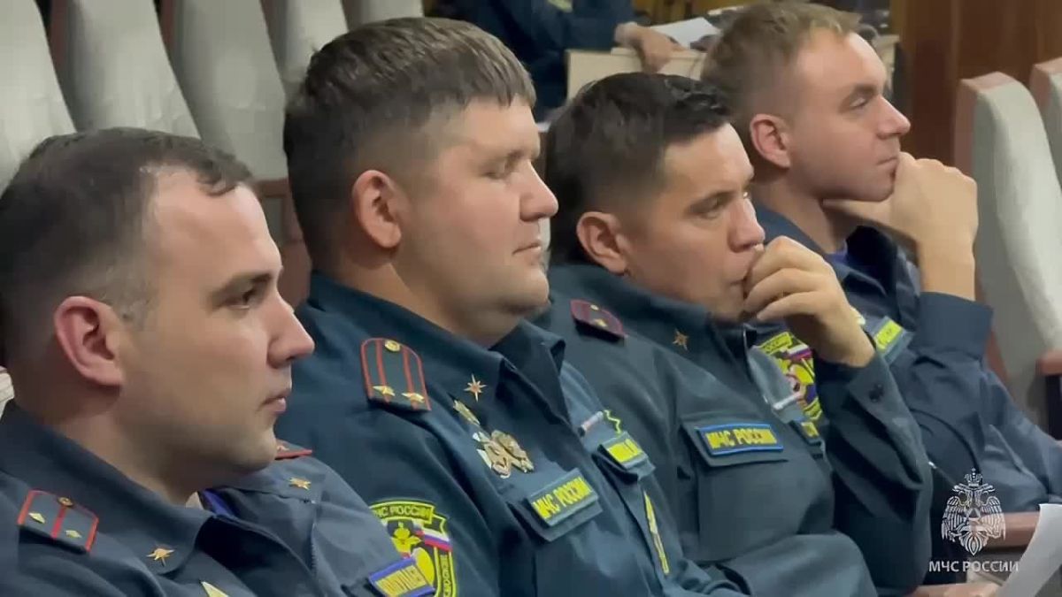 В столичном Главке МЧС России прошёл единый день информирования