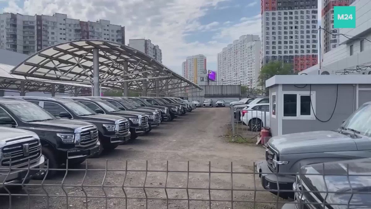 Автосалоны готовятся к росту спроса к концу года
