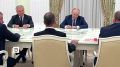 Зюганов пожаловался Путину на большие платежи за жилищно-коммунальные услуги