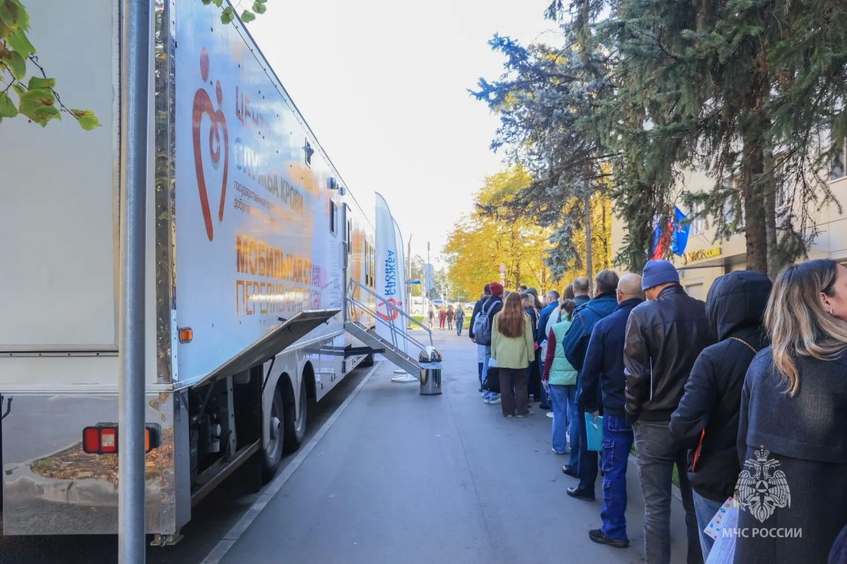 В Москве личный состав МЧС России принял участие в донорской акции В Москве личный состав МЧС России принял участие в донорской акции