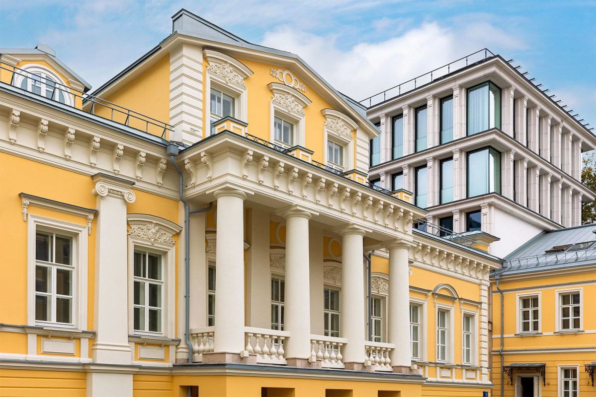 Усадьбе XVIII–XIX веков в Большом Ордынском переулке вернули исторический облик Усадьбе XVIII–XIX веков в Большом Ордынском переулке вернули исторический облик