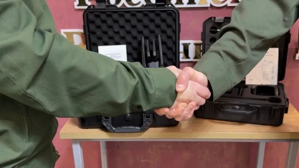 Военные следователи Следственного комитета Российской Федерации продолжают оказывать гуманитарную помощь Военные следователи Следственного комитета Российской Федерации продолжают оказывать гуманитарную помощь
