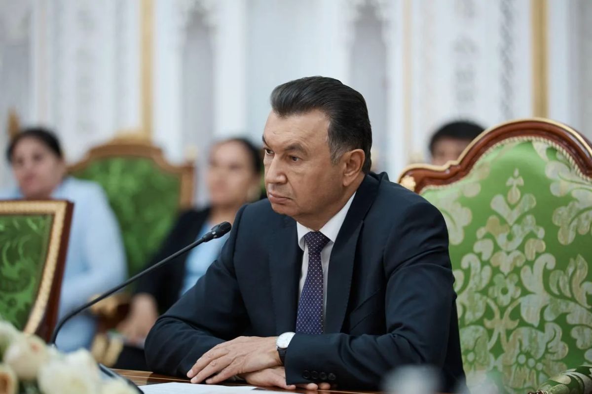 Марат Хуснуллин: Также провели пленарное заседание Межправительственной комиссии по экономическому сотрудничеству между Россией и Таджикистаном вместе с Премьер-министром республики, сопредседателем комиссии Кохиром Расулзода Марат Хуснуллин: Также провели пленарное заседание Межправительственной комиссии по экономическому сотрудничеству между Россией и Таджикистаном вместе с Премьер-министром республики, сопредседателем комиссии Кохиром Расулзода