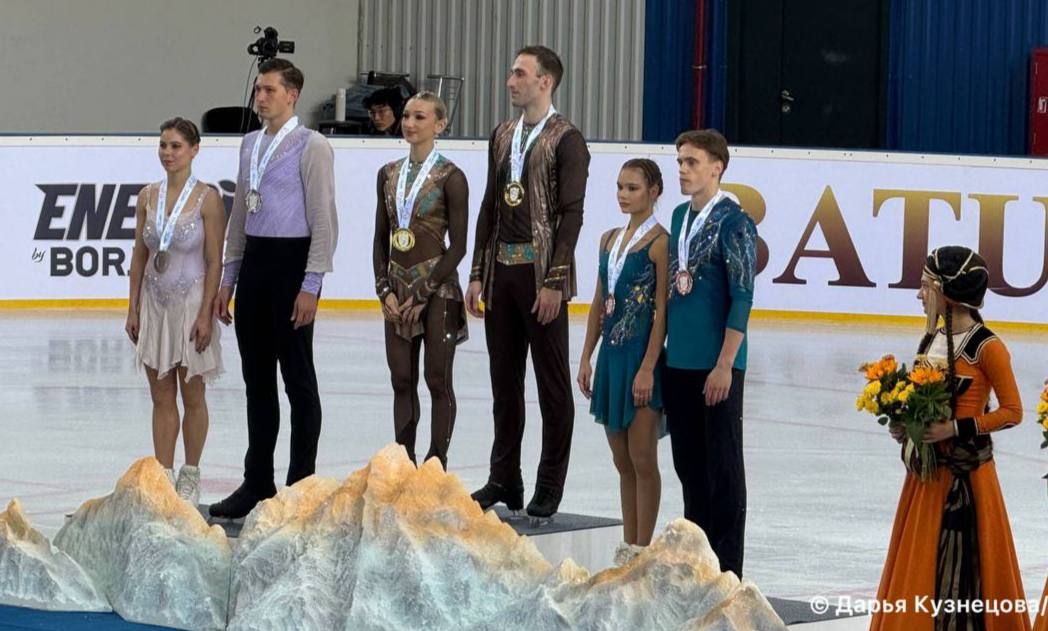 Аделия Петросян — с серебром на первом после ОИ-2026 (и с новым тренером) международном турнире Аделия Петросян — с серебром на первом после ОИ-2026 (и с новым тренером) международном турнире