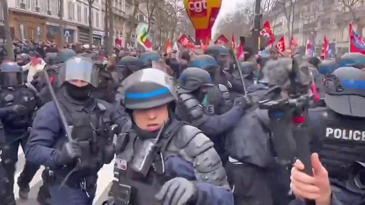 Сергей Лебедев: Это другое.... Если бы это было в Москве