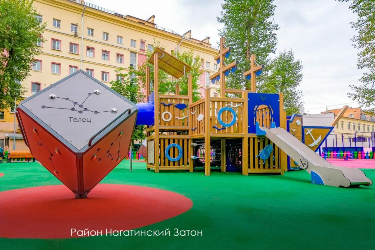 В Москве обновляют детские площадки и создают новые пространства, где обычная прогулка превращается в увлекательное приключение В Москве обновляют детские площадки и создают новые пространства, где обычная прогулка превращается в увлекательное приключение