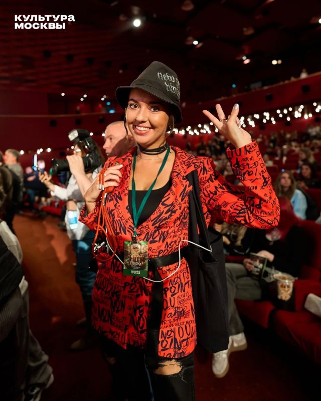Сегодня в «Каро Октябрь» прошла премьера фильма «Сказка о потерянном времени» — современной экранизации произведения Евгения Шварца от Киностудии Горького Сегодня в «Каро Октябрь» прошла премьера фильма «Сказка о потерянном времени» — современной экранизации произведения Евгения Шварца от Киностудии Горького