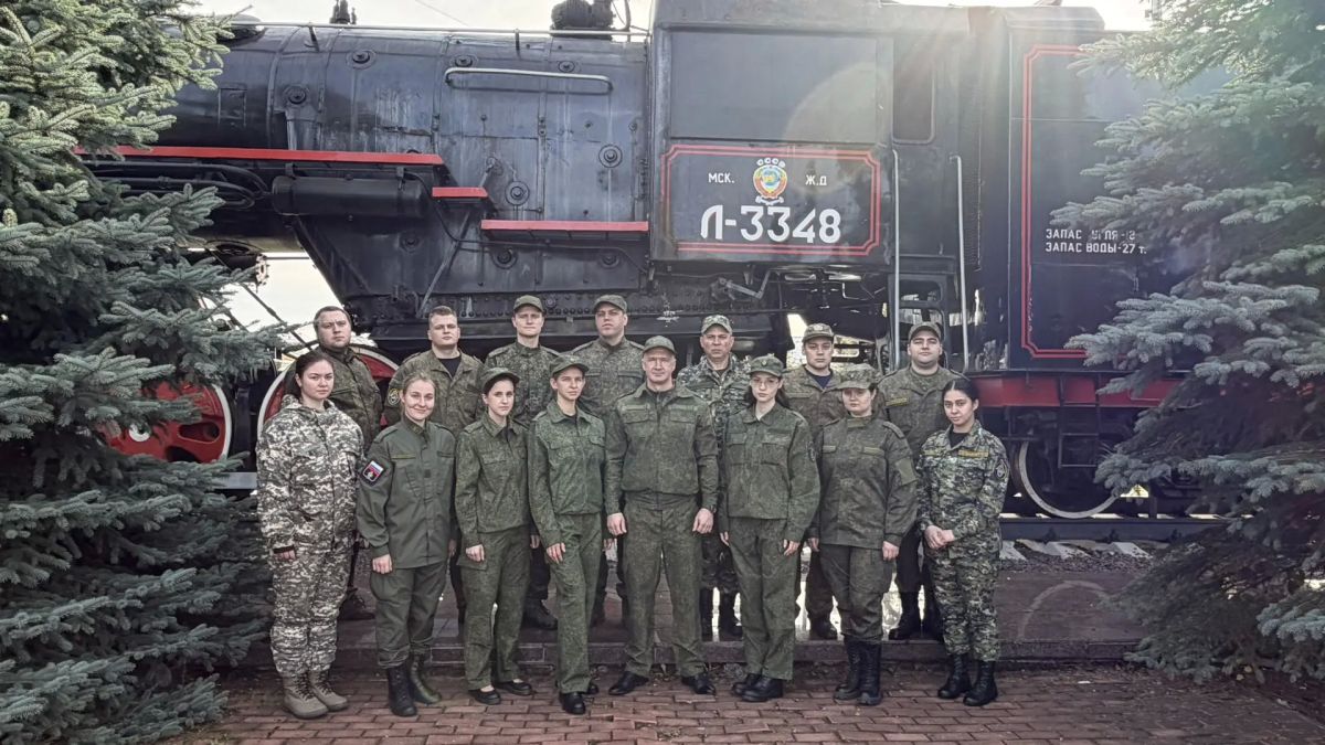 Молодые следователи Западного МСУТ СК России посетили Научно-исследовательский институт железнодорожного транспорта в Москве Молодые следователи Западного МСУТ СК России посетили Научно-исследовательский институт железнодорожного транспорта в Москве