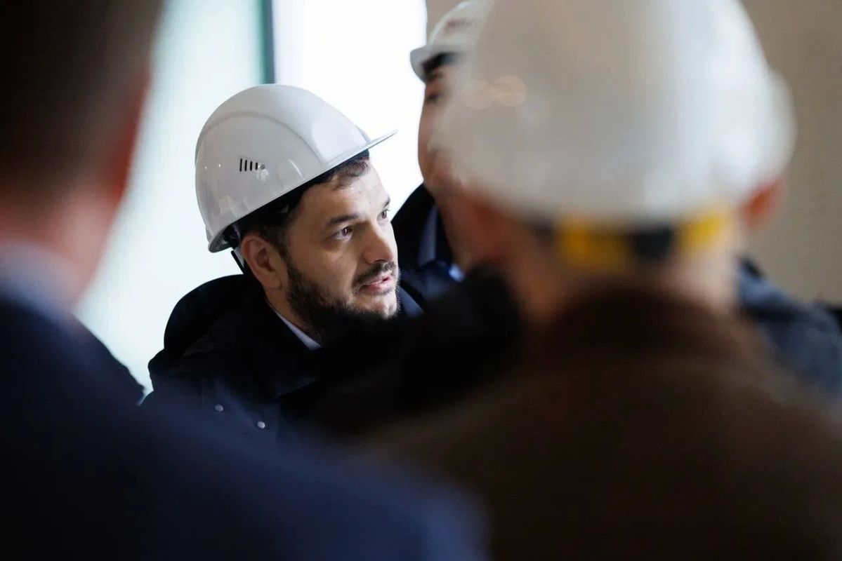 Айрат Гатиятов оценил развитие инфраструктуры Президентской академии Айрат Гатиятов оценил развитие инфраструктуры Президентской академии