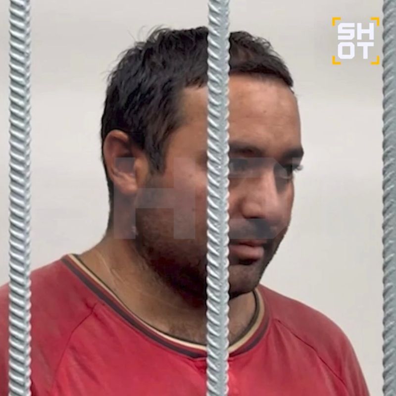 К трём годам колонии общего режима и компенсации морального вреда в 1,5 млн рублей приговорили водителя «Камаза», сбившего пиардиректора журнала «Москвичка» Екатерину Чаковскую К трём годам колонии общего режима и компенсации морального вреда в 1,5 млн рублей приговорили водителя «Камаза», сбившего пиардиректора журнала «Москвичка» Екатерину Чаковскую