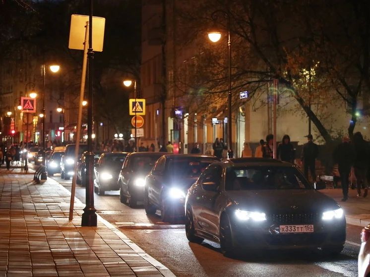 Синоптик: москвичам стоит менять шины на зимние в начале ноября