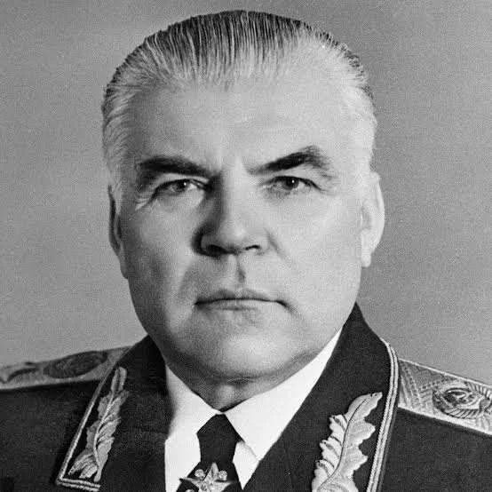 Сегодня в рамках раздела «Герои Родины в названиях улиц Москвы» нашей рубрики #НациональнаяТопонимикаМосквы рассказываем про улицу Маршала Малиновского