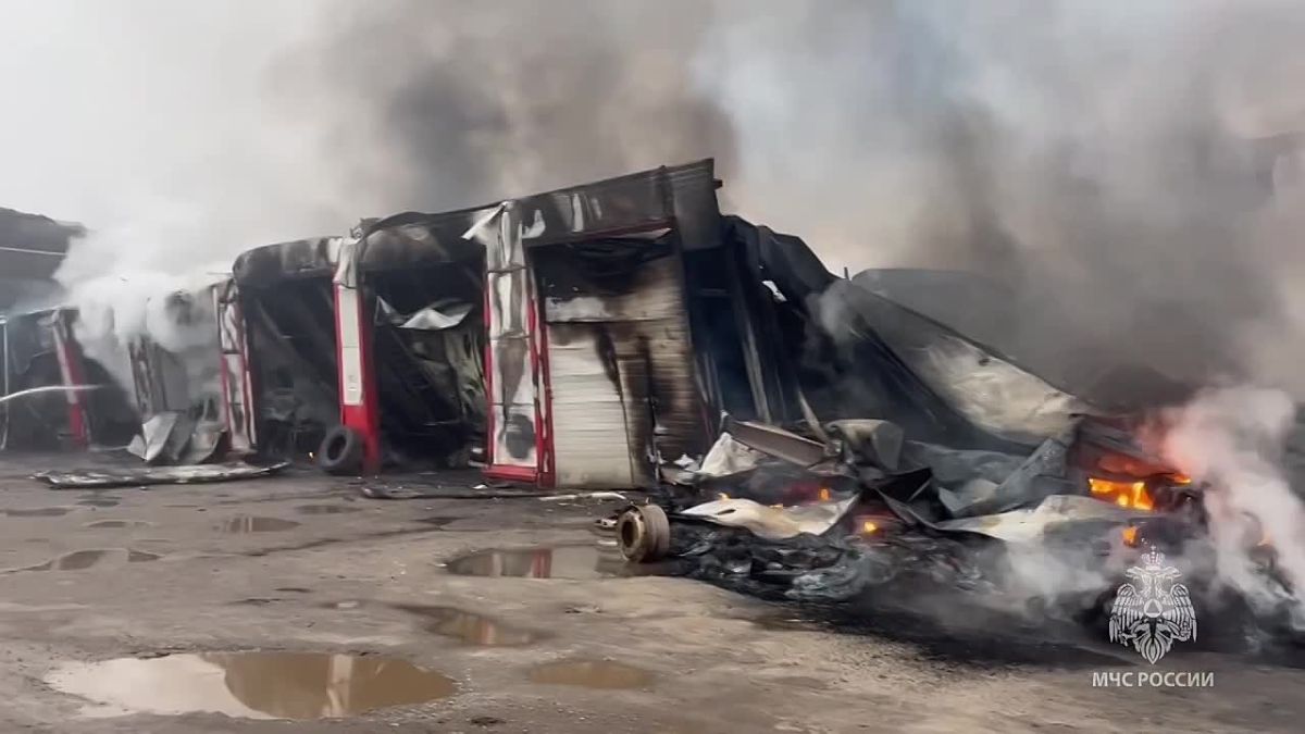 Открытое горение на складе ликвидировано в Люберцах