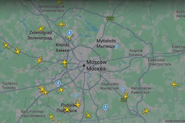 Сотни рейсов задерживаются или отменены в аэропортах Москвы