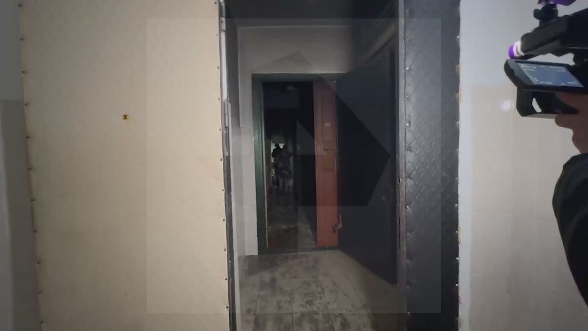 Самокат взорвался во время зарядки в коммунальной квартире в центре Москвы — есть пострадавший