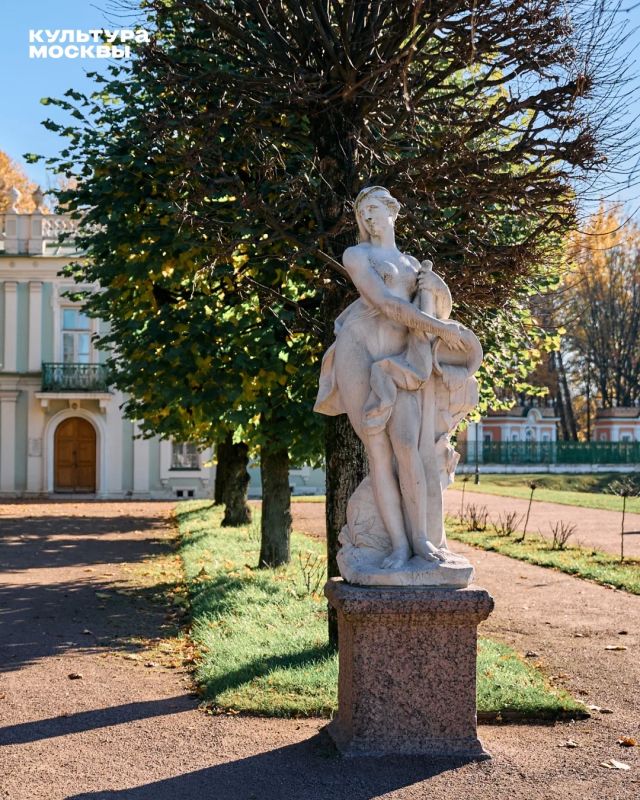 Античные боги готовятся к зиме