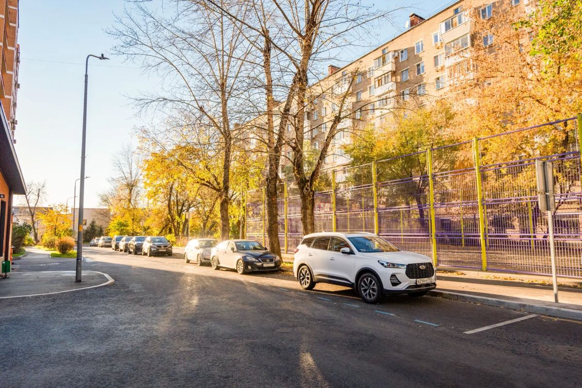 Завершили благоустройство 4-го Красносельского переулка в #ЦАО Завершили благоустройство 4-го Красносельского переулка в #ЦАО