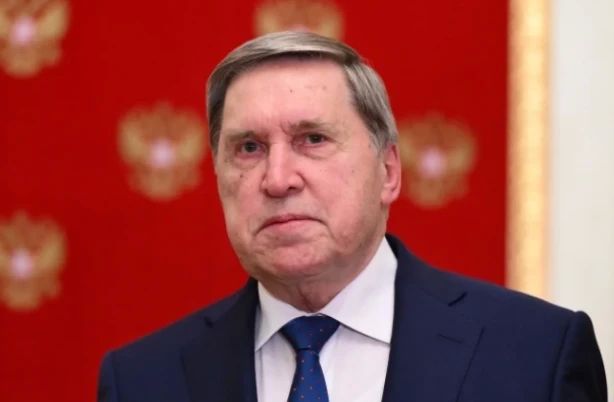 Ушаков: Киев сорвал возобновление трехсторонних переговоров по Украине