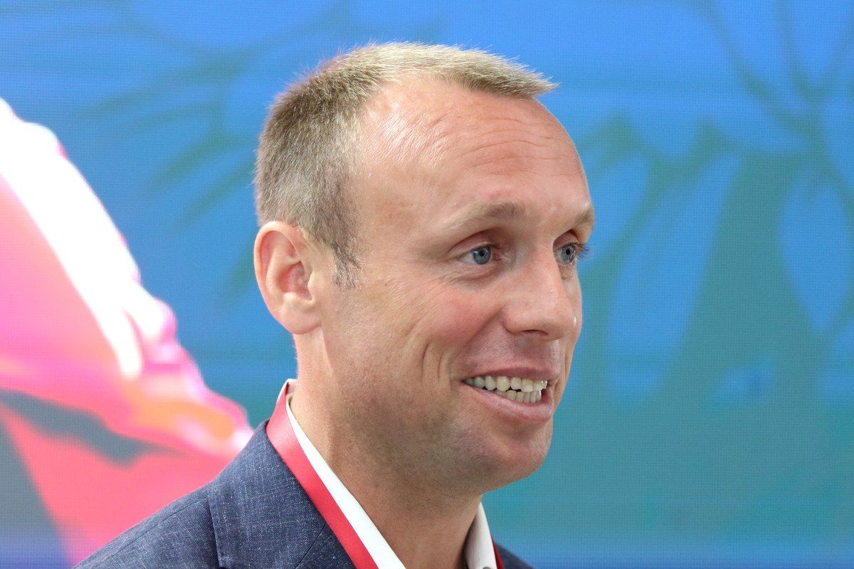 Глушаков отказался продавать футболку Месси за 8 млн