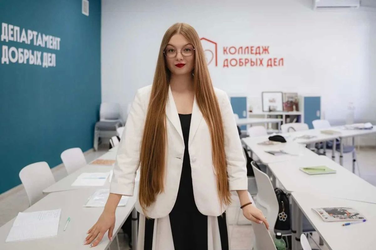 Круговорот добрых дел. Когда-то Анжелика Бычинская сама училась в Колледже добрых дел, а теперь помогает студентам осваивать будущую профессию