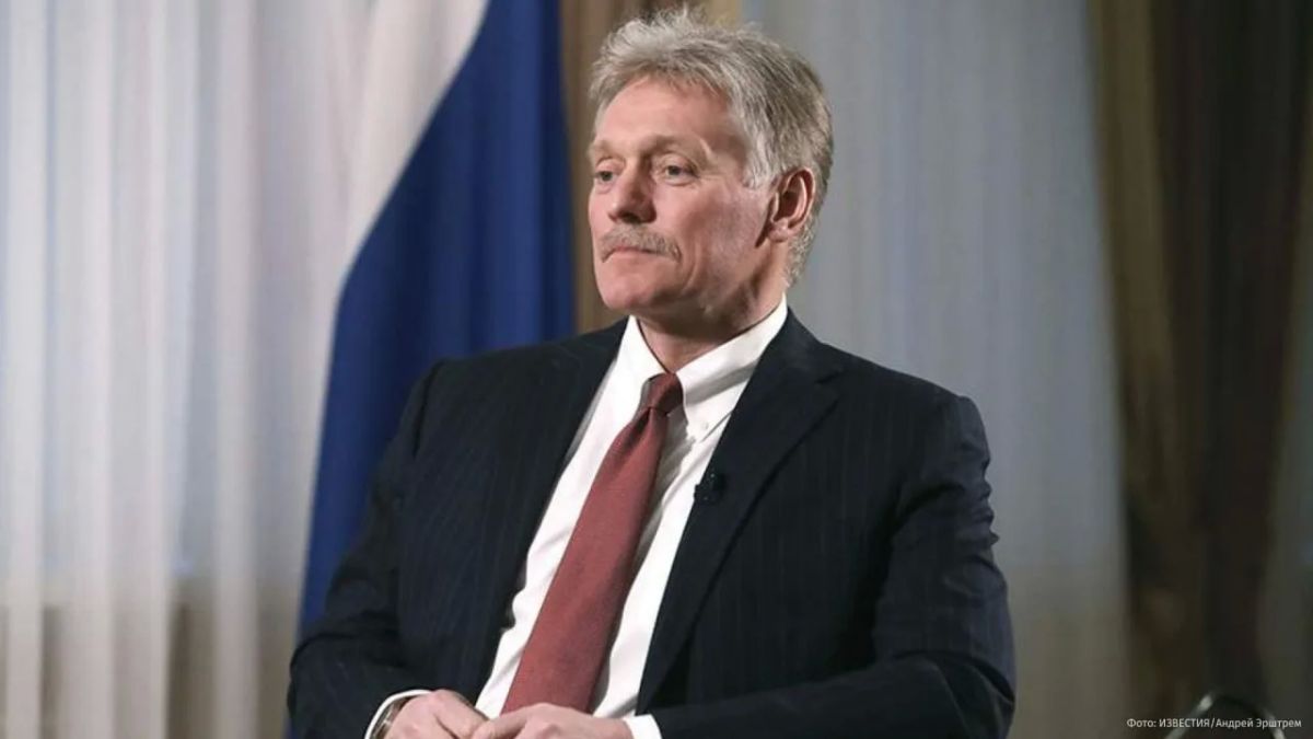 Решение о возобновлении трёхсторонних переговоров не подразумевает ограничений в боевых действиях, заявил Дмитрий Песков