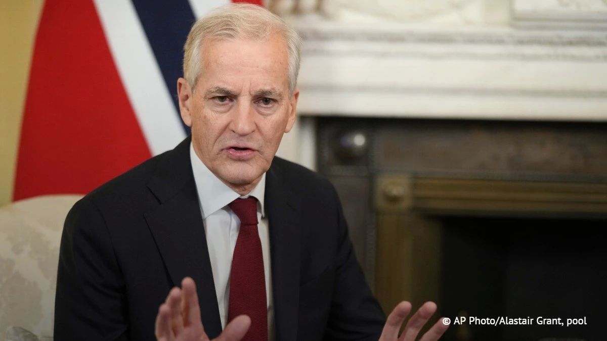 Премьер Норвегии заявил, что после разговора с Путиным у него сложилось впечатление, что Москва тщательно готовится к встрече в Абу-Даби