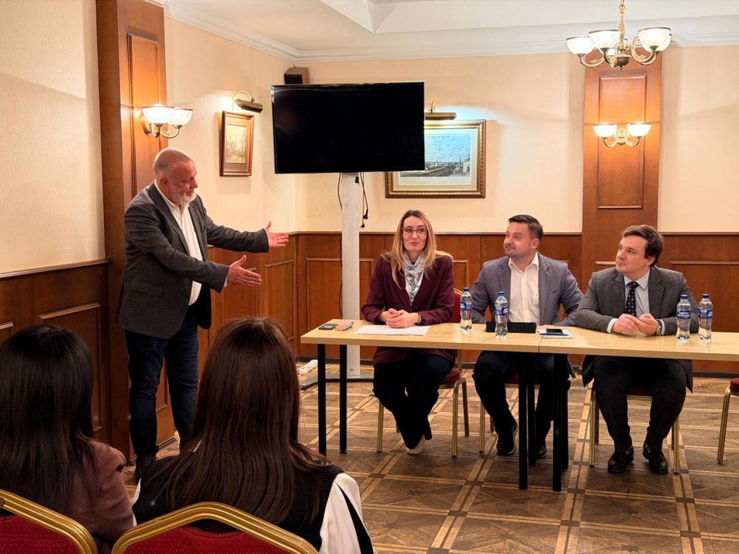 Москва принимает победителей VII Международного конкурса «Русский язык в Армении – новые горизонты»! Москва принимает победителей VII Международного конкурса «Русский язык в Армении – новые горизонты»!