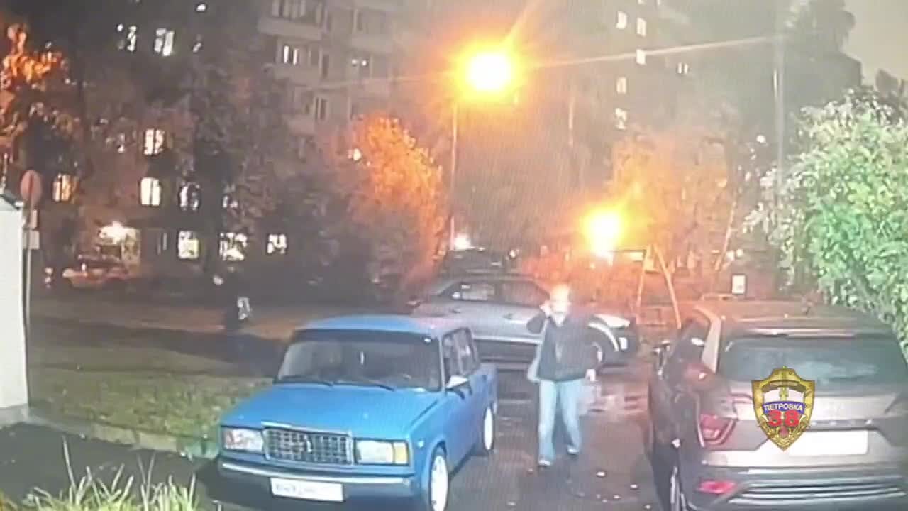 В Богородском задержана женщина-курьер телефонных мошенников